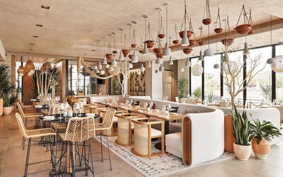 Senna House Hotel Scottsdale, Curio Collection by Hilton