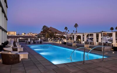 Senna House Hotel Scottsdale, Curio Collection by Hilton