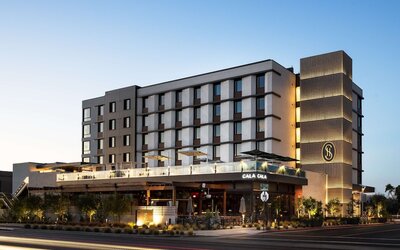 Senna House Hotel Scottsdale, Curio Collection by Hilton