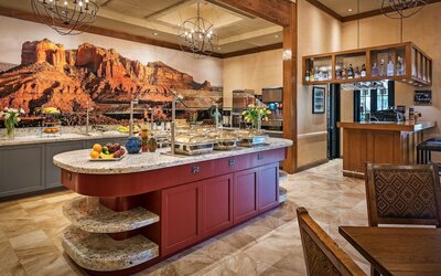 Suite, Multiple Beds (Two Bedroom King and Two Queens)