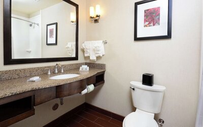 Hilton Garden Inn Greensboro Airport