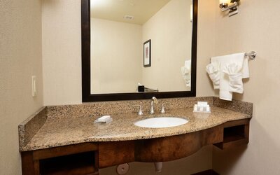 Hilton Garden Inn Greensboro Airport