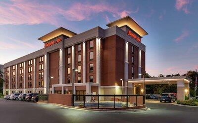 Hampton Inn Greensboro-Airport