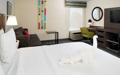 Hampton Inn Greensboro-Airport
