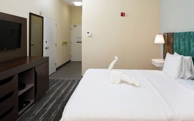 Hampton Inn Greensboro-Airport