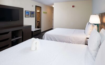 Hampton Inn Greensboro-Airport