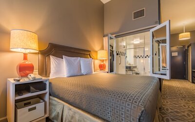 Proximity Hotel