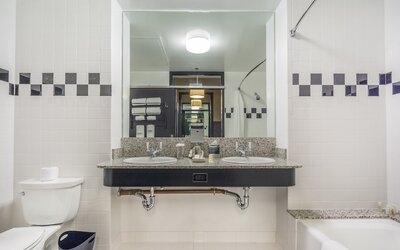 Proximity Hotel
