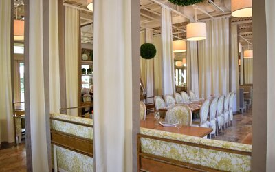 Proximity Hotel