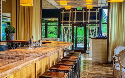 Proximity Hotel