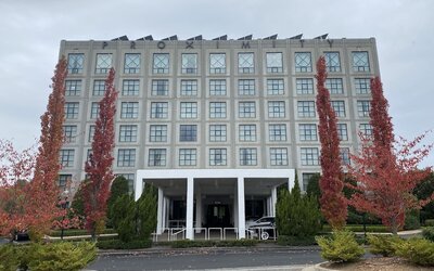 Proximity Hotel