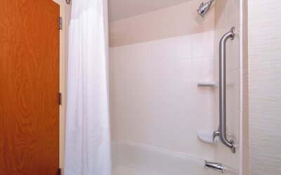 Fairfield Inn & Suites by Marriott Greensboro Wendover