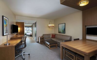 Hyatt Place Greensboro/Downtown