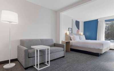 Spark by Hilton Greensboro