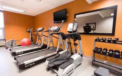Drury Inn & Suites Greensboro