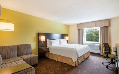 Holiday Inn Greensboro Coliseum by IHG