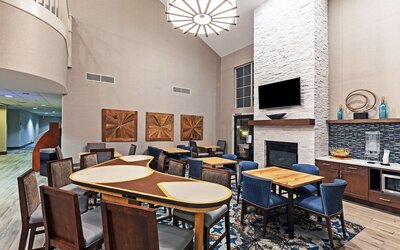 Homewood Suites by Hilton Greensboro