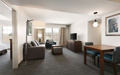 Homewood Suites by Hilton Greensboro