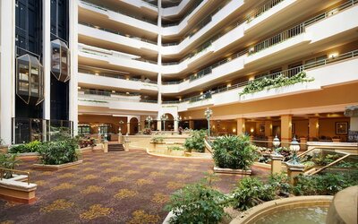 Embassy Suites by Hilton Greensboro Airport