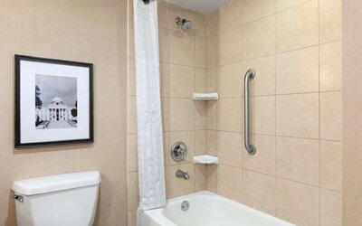 Embassy Suites by Hilton Greensboro Airport