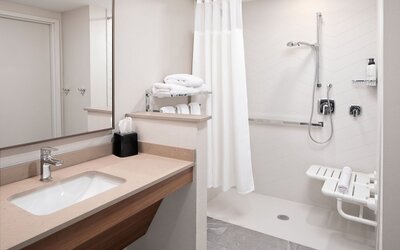 Fairfield by Marriott Inn & Suites Whitsett Greensboro East