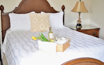 JH Adams Inn, Trademark Collection by Wyndham