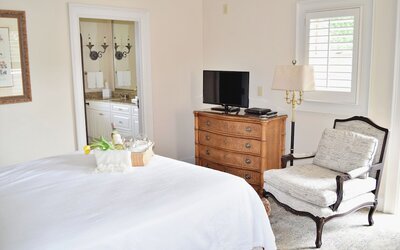 JH Adams Inn, Trademark Collection by Wyndham