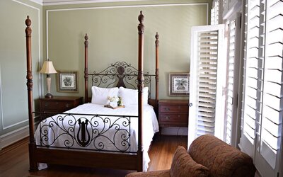 JH Adams Inn, Trademark Collection by Wyndham
