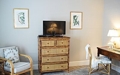 JH Adams Inn, Trademark Collection by Wyndham