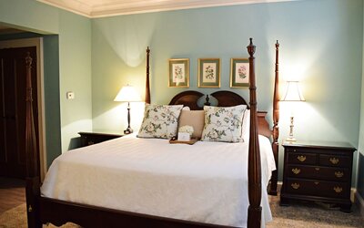 JH Adams Inn, Trademark Collection by Wyndham