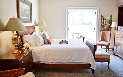 JH Adams Inn, Trademark Collection by Wyndham