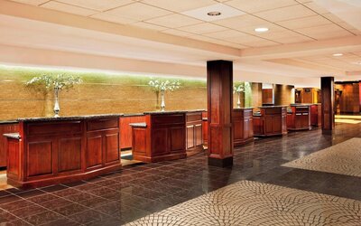 Sheraton Greensboro at Four Seasons