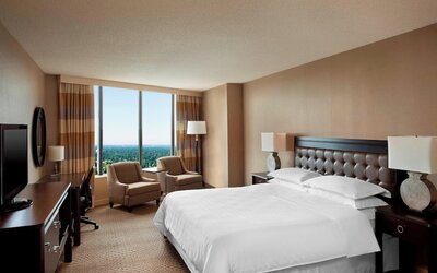 Sheraton Greensboro at Four Seasons