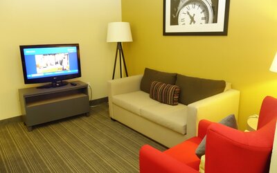 Country Inn & Suites by Radisson, Burlington (Elon), NC