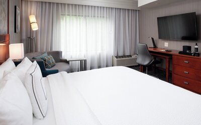 Courtyard by Marriott High Point
