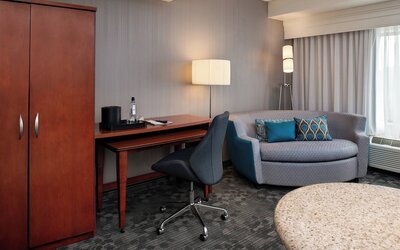 Courtyard by Marriott High Point