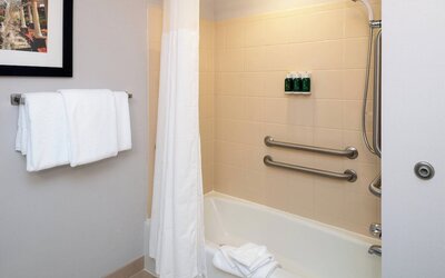 Courtyard by Marriott High Point