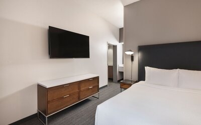 Courtyard by Marriott Burlington