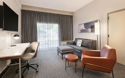 Courtyard by Marriott Burlington