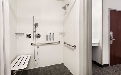 Courtyard by Marriott Burlington