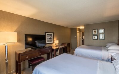 Sheraton Harrisburg Hershey Hotel
