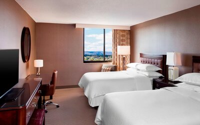 Sheraton Harrisburg Hershey Hotel