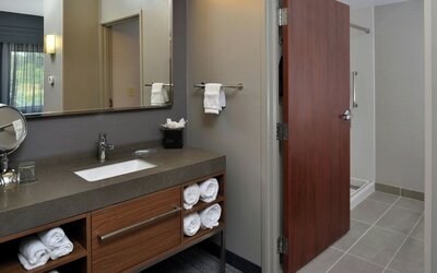 Courtyard by Marriott Harrisburg Hershey