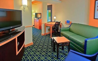 Fairfield Inn & Suites by Marriott Harrisburg West