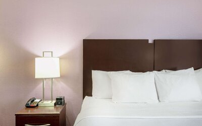 La Quinta Inn & Suites by Wyndham New Cumberland-Harrisburg