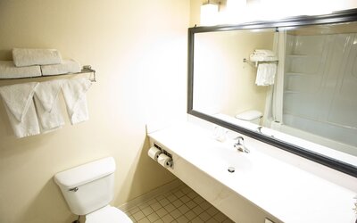 Country Inn & Suites by Radisson, Harrisburg West Mechanicsburg