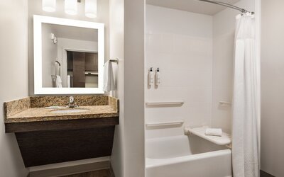 Towneplace Suites by Marriott Harrisburg West/Mechanicsburg