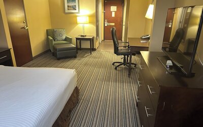 Wingate by Wyndham Harrisburg Near Hershey