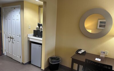 Wingate by Wyndham Harrisburg Near Hershey