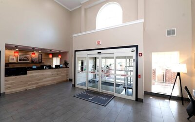 Country Inn & Suites by Radisson, Harrisburg - Hershey West, PA